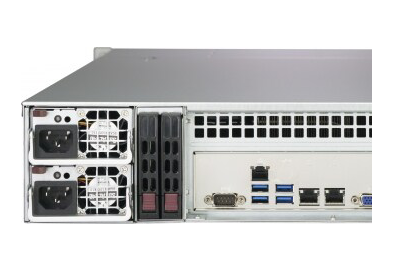 SuperStorage 6029P-E1CR12H rear view Supermicro 6029P-E1CR12H rear