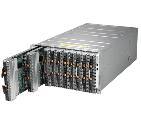 Supermicro 6129P-C3N front of blade enclosure