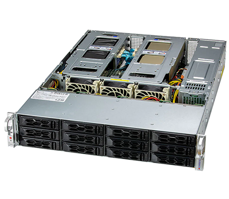 Supermicro 620C-TN12R front of server