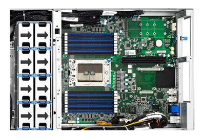 Transport SX B8026T70AV16E8HR close up DIMMs and CPU