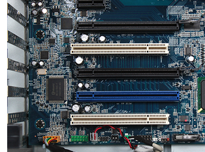 ThinkStation D20 PCIe slots