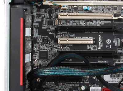 ThinkStation P700 PCIe slots
