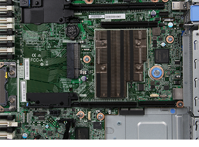 Lenovo ThinkSystem SR650 Server Expansion Slots Lenovo ThinkSystem SR650 Server Expansion slots